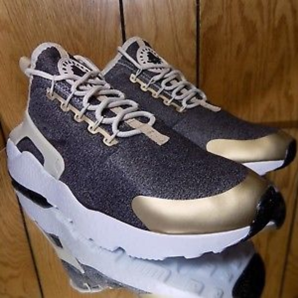 Nike ✅ Air Huarache Run Ultra SE